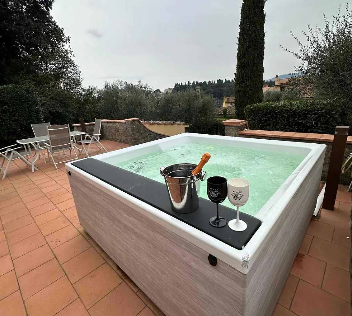 Ferienwohnung Yid Cozy House In Fiesole With Jacuzzi 0*,
